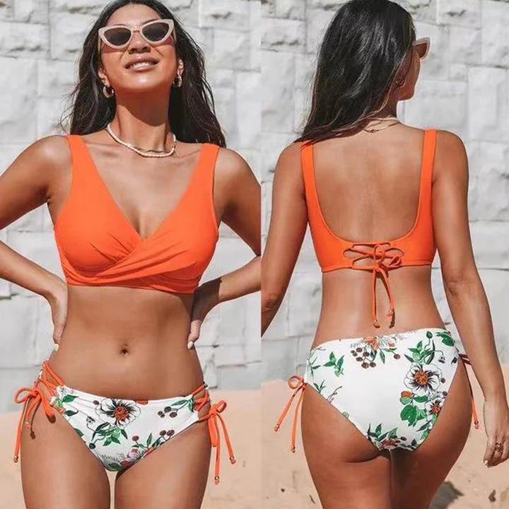 

Swimsuit female sexy bikini straps gather three-point slim split triangle ins resort hot spring swimsuit XXL