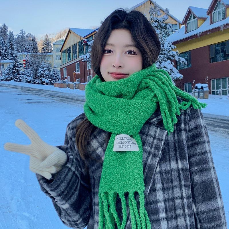 Contains Wool Green Knitted Scarf Women's New Winter Atmosphere Sense Advanced Sense Thickened Warm Scarf