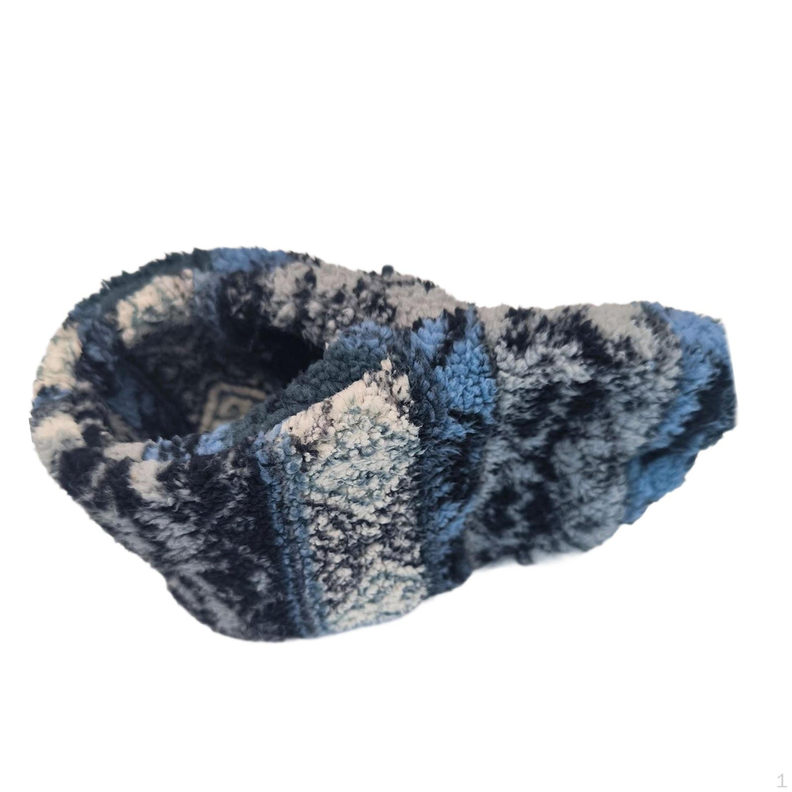 

Beer Glove Cover – Perfect As A Gag Gift for Santa Presents Gray Black