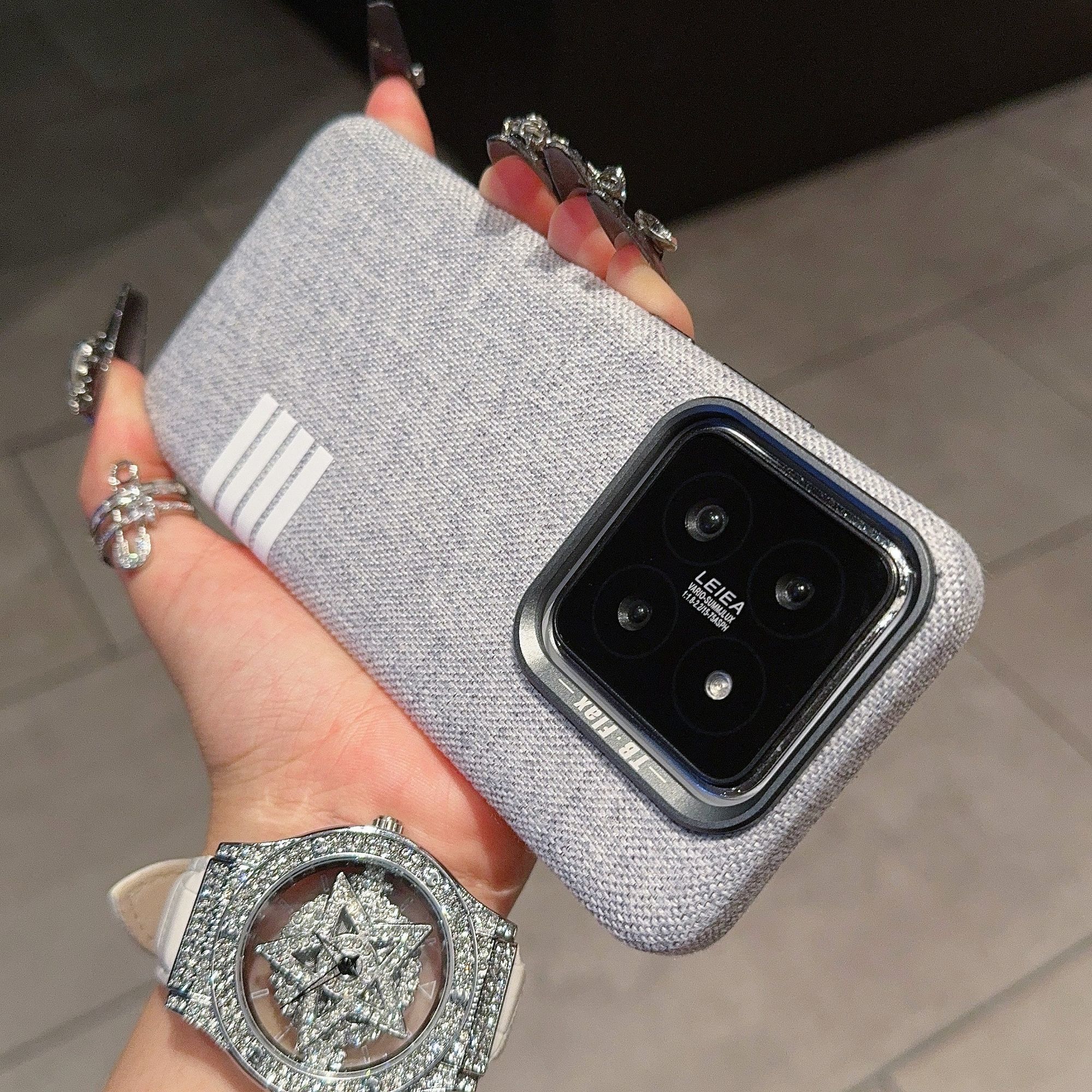 

Premium Sense Linen Pattern Is Suitable for Xiaomi Mi 14pro Mobile Phone Case Xiaomi13 Hard Case Magnetic Charging Metal Mirror Mi 14