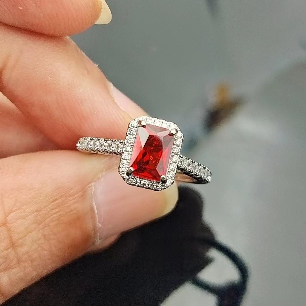 Style Accessories Niche Personality Ladder T Square Zircon Live Ring Women'S Rock Sugar Square Diamond Ring Light Luxury Jewelry