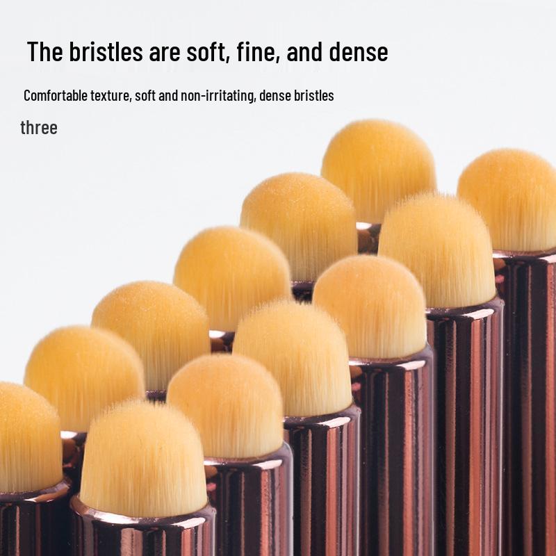 Professional Portable Lip Makeup Brush – Lipstick, Lip Gloss, Lip Liner, and Concealer Tool.