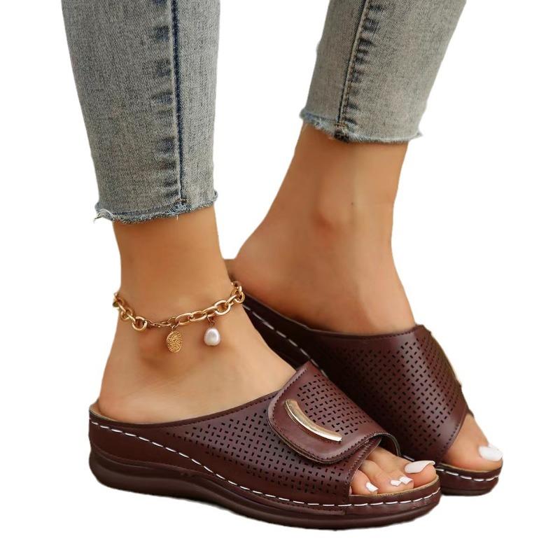 New European and American large-size casual round head composite buckle PU leather one-character wedge slippers women