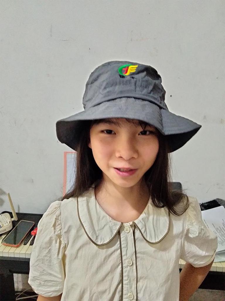 Women's Custom Logo Waterproof Bucket Hat - Sun Protective, Foldable & Perfect for Outdoor Fishing & Hiking