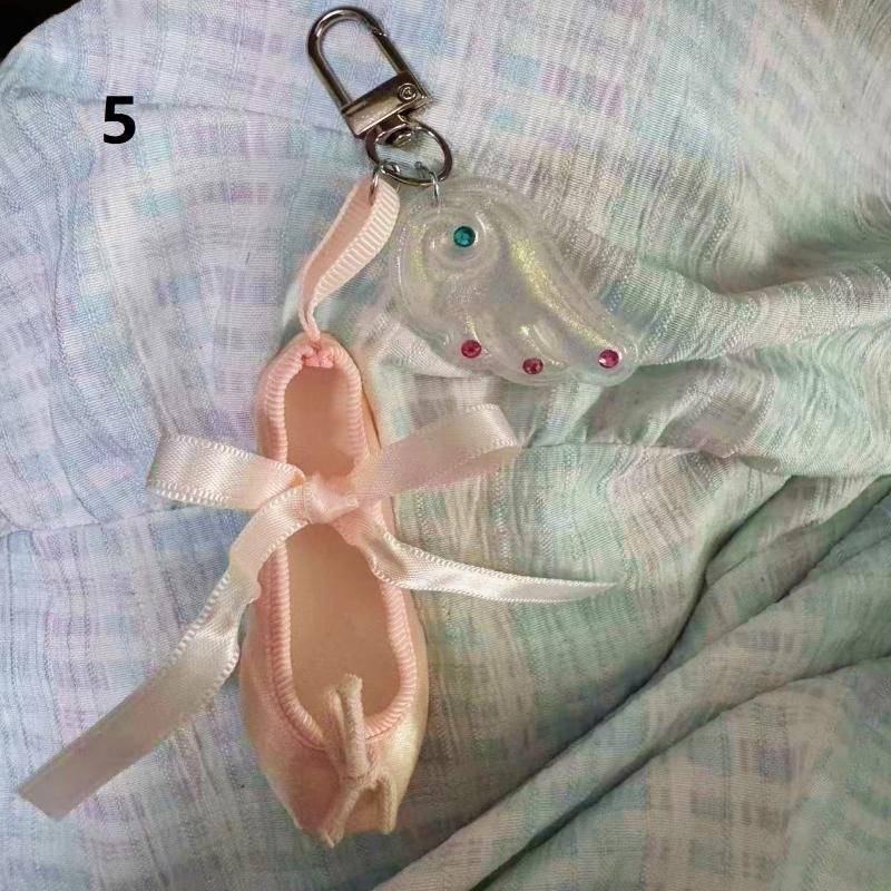 Vibrant Color Mini Satin Ballet Shoes Keychain Delicate Ribbon Bows Fashion Backpack Pendant for Dance Enthusiasts Holiday Gift