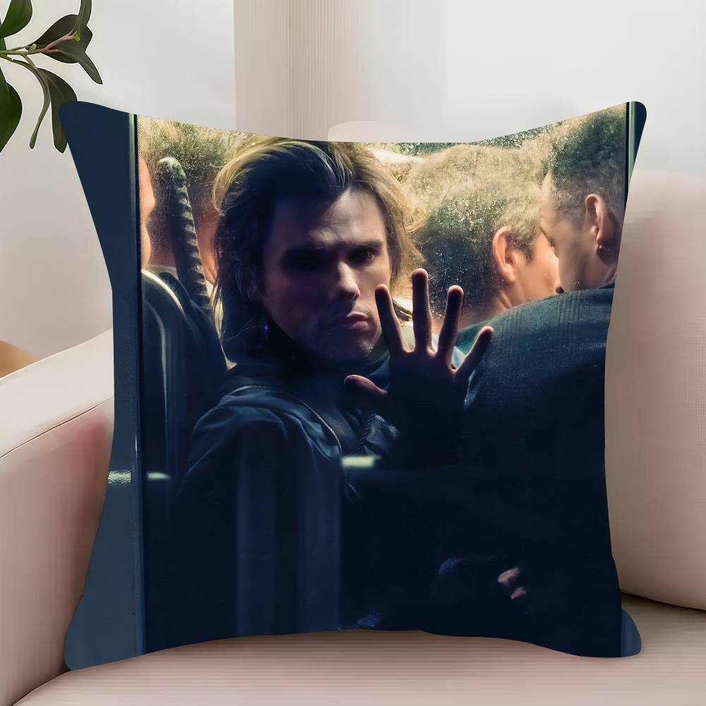

O-Orelsan La fuite en avant Pillow Case Decor Protective Covers Comfortable soft for Sofa Living Room Home office 12x12Inch