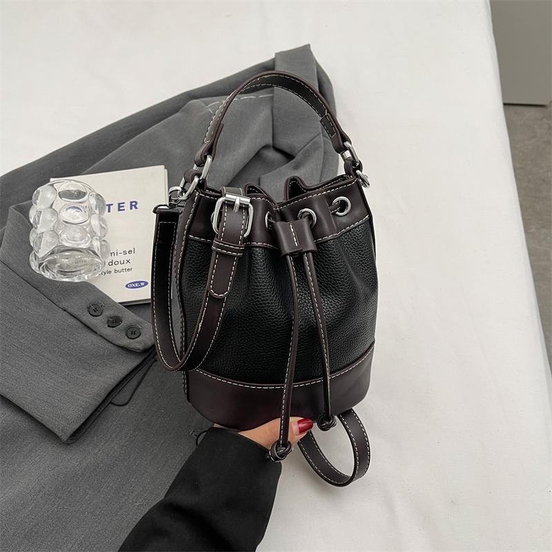 Luxury Designer Bucket Crossbody Bag  New Women Drawstring Vintage Handbags High Quality Patchwork Leather Shoulder Bags