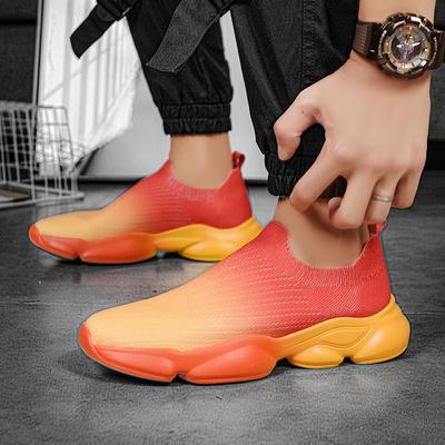 Fashion Lightweight Flying Woven Sports Shoes for Men Low Top Breathable Student Youth Fashion Shoes for Men Running Shoes