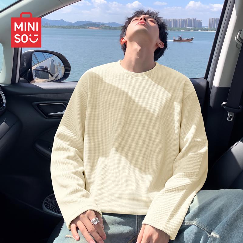 MINISO Men's Heavyweight Waffle Knit Long Sleeve Round Neck T-shirt