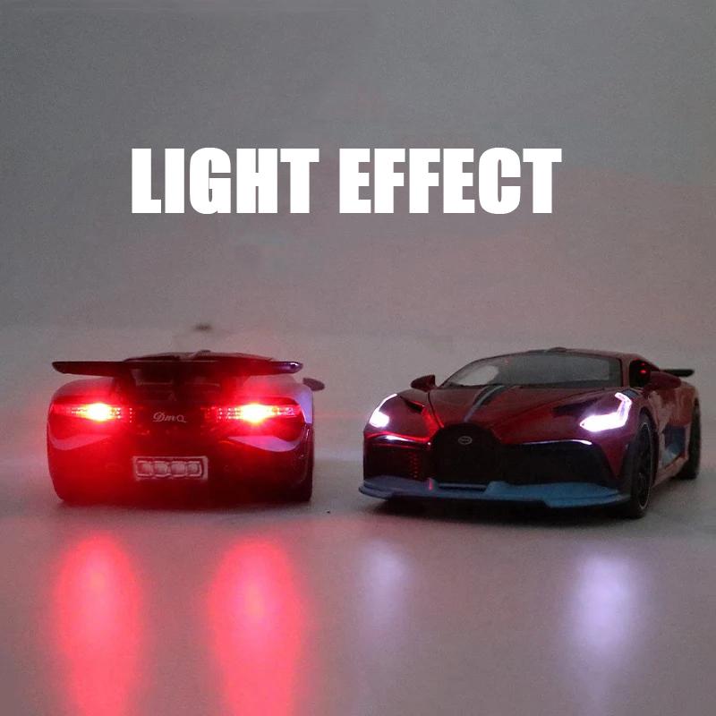 1/32 Bugatti BGT Divo Simulation Metal Toy Alloy Car Diecasts & Toy Vehicles Model Decoration Miniature Toys For Boys Christmas Gift