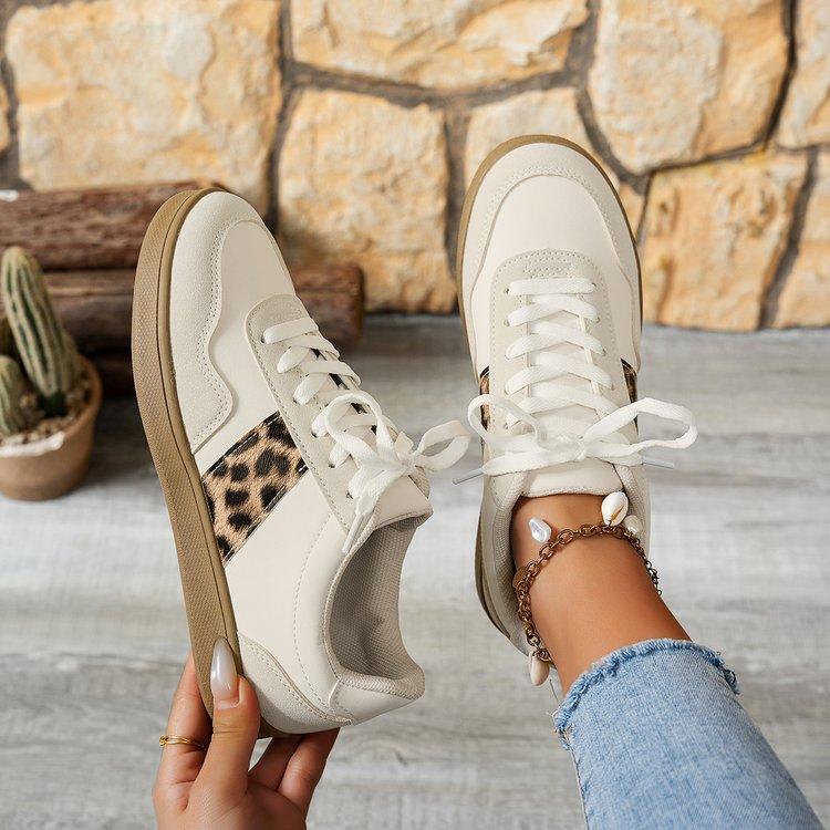 Large size Dexun shoes, new round head versatile lace-up flat white shoes, low-top sports board shoes