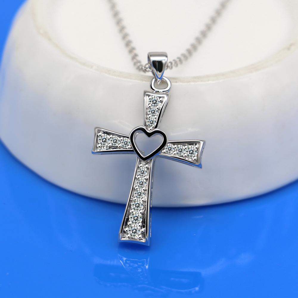 Heart Pendant Necklace Women'S Electroplated Platinum Jewelry