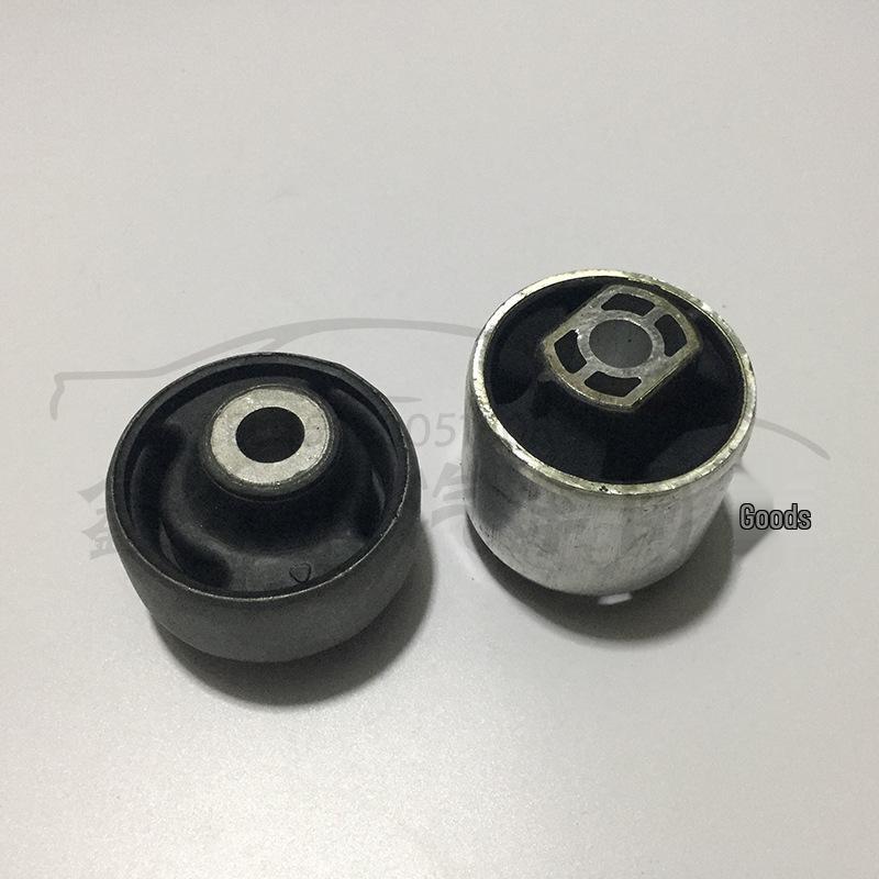 

Triangle Arm Bushing - Fits Sagitar, Octavia, Superb, New Passat (1K0505541B) Xinzhuocheng