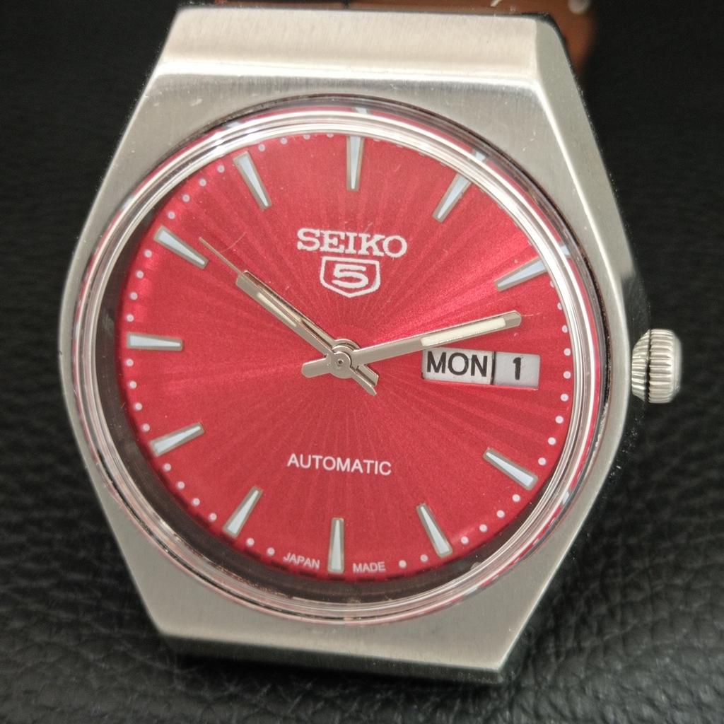 VINTAGE SEIKO 5 AUTOMATIC 6309A JAPAN MENS RED COLOR DIAL WATCH A709531-1