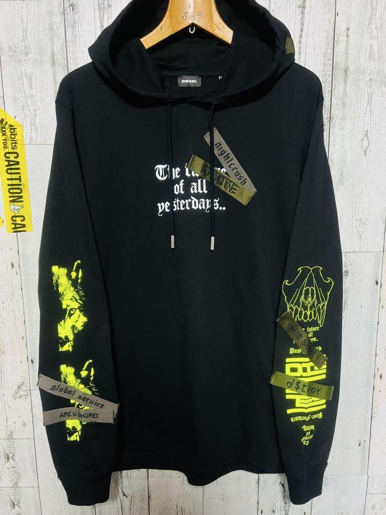 [USED] Extremely limited edition DIESEL hoodie with Wolf tattoo logo. Thin.