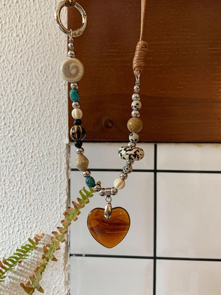 Vintage Ceramic Beaded Heart Pendant Necklace - Minimalist Luxury Clavicle Chain