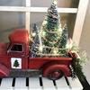 Weihnachten Kart Auto Retro Roten Lkw Weihnachten Baum LED Licht Blinkende Dekoration Weihnachten Atmosphäre Harz Desktop Ornament