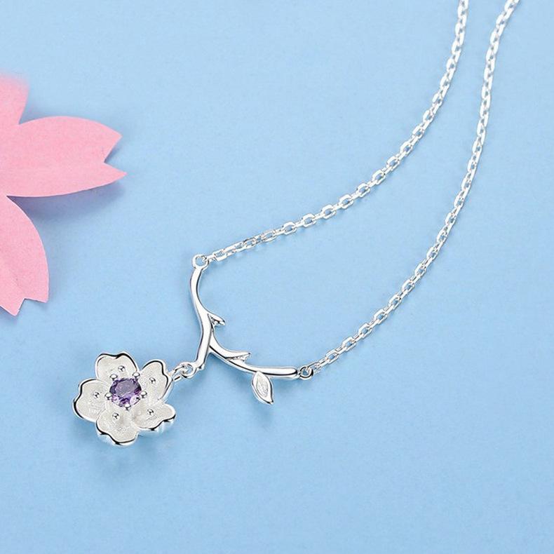 Sakura Necklace Women's Japanese and Korean Simple Floral Collarbone Chain