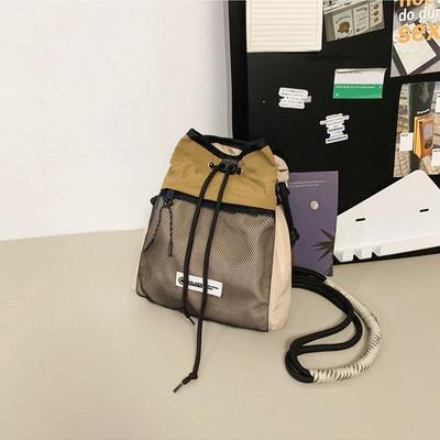 Neue kontrastfarbene kleine Umhängetasche Messenger Bag Damen Trend Paar Sport Schultertasche Studenten Handytasche