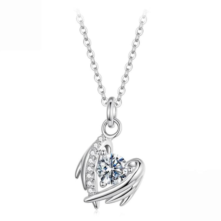 S925 Sterling Silver Heart Wing Moissanite Clavicle Necklace