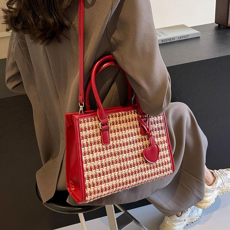 New Spring and Summer Bridal Wedding Bag Handbag Crossbody Women's Bag Red Bag Wedding Bag Fashion Large Capacity