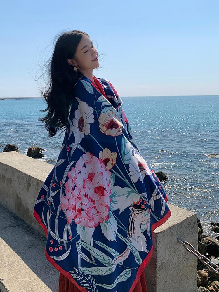 New Summer Elegant Women Silk Scarf Beach Wrap Shawl Floral Print Sunscreen Bandana Hijab Mujer Bohemian Musulman Scarve Pareo