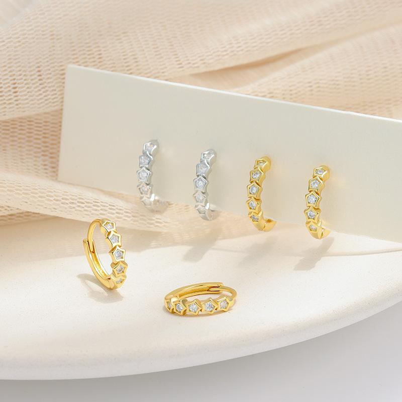 925 Sterling Silver Star Zircon Hoop Earrings for Women, Minimalist Shiny Cubic Zirconia Huggie Earrings Fashion Jewelry Gift