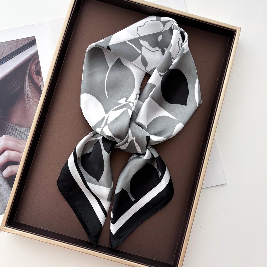 Luxury Floral Square Silk Scarf For Women Print Neck Shawl Warps Elegant Neckerchief Bandanas Hijab Soft Stain Ladies Scarf