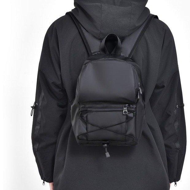Mehrere Taschen Leichter Lässiger Kleiner Rucksack für Herren Reise Wasserdicht Handgepäck Kleiner Rucksack Mode Sport Kleiner Rucksack für Herren