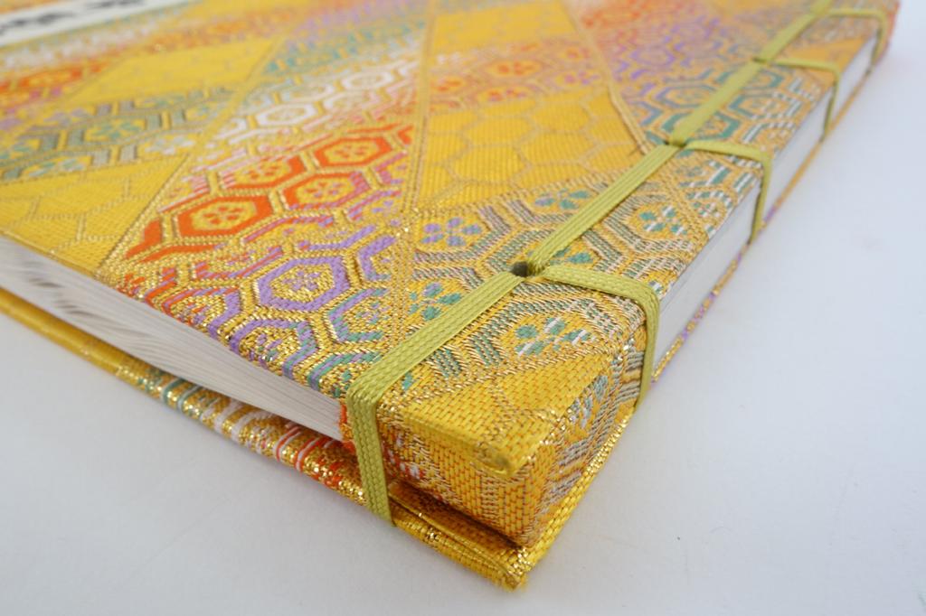 Mikagecho (33 Temples of the Saigoku Pilgrimage) with Hotokudo original bookmark, yellow