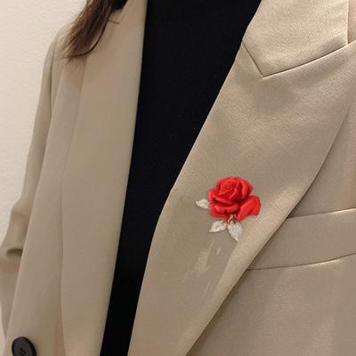 Alloy Brooch Pin Rose Flower Shape Shiny Rhinestones Inlaid Exquisite Collar Badge Collar Coat Accessory