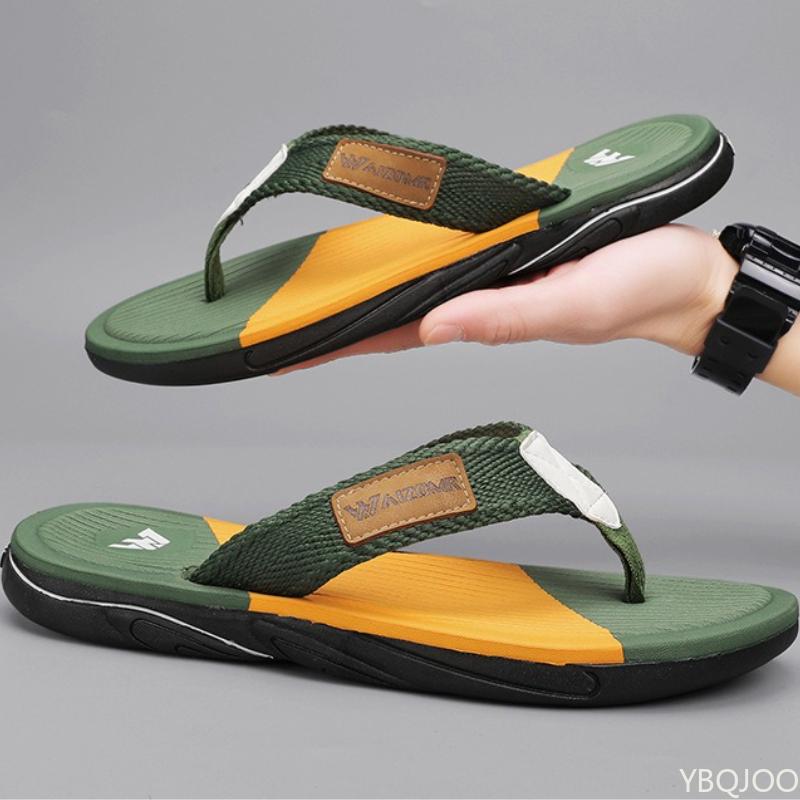 Men's hollow out flip flops Wearing outside during summer Slippers Male Non slip beach slippers Trendy versatile shoes Homme
