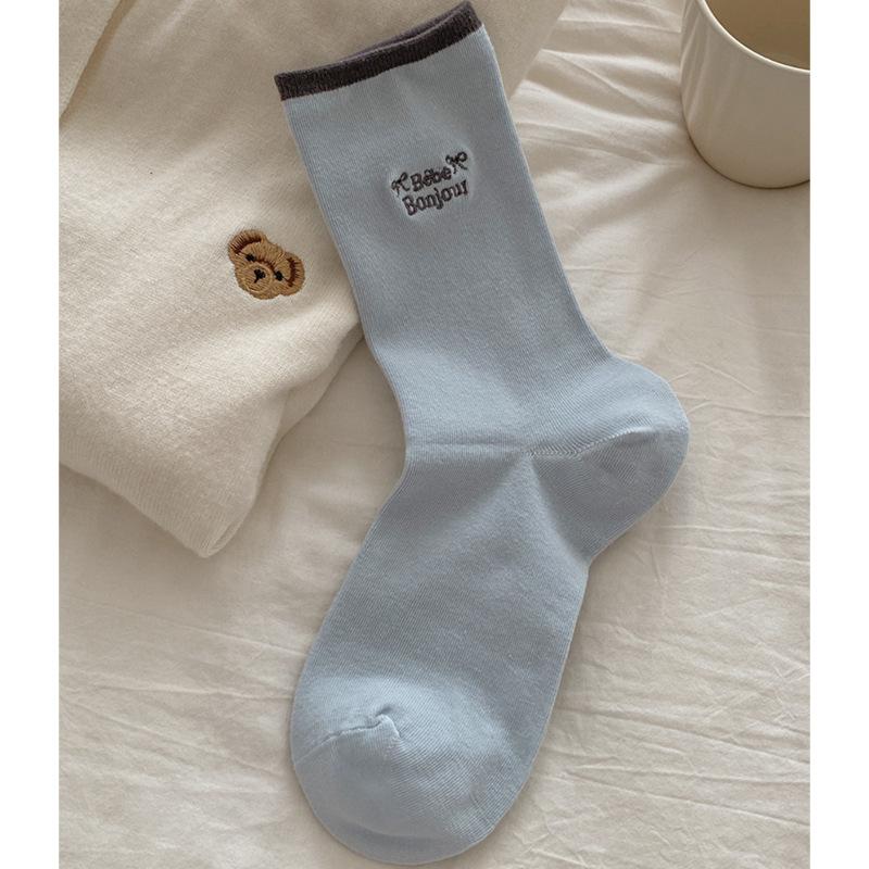 

Autumn Socks: Women s Embroidered Letter Trendy Color-blocking Socks, Versatile Mid-calf Cotton Socks, Spring and Autumn Socks in Solid Colors 1 pair світло-синій колір