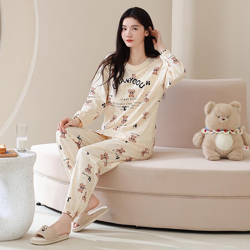 100% Cotton Women's Pajama Set – Breathable, Sweat-Absorbent, Long Sleeve Crew Neck for Indoor & Outdoor Wear (Autumn/Winter)