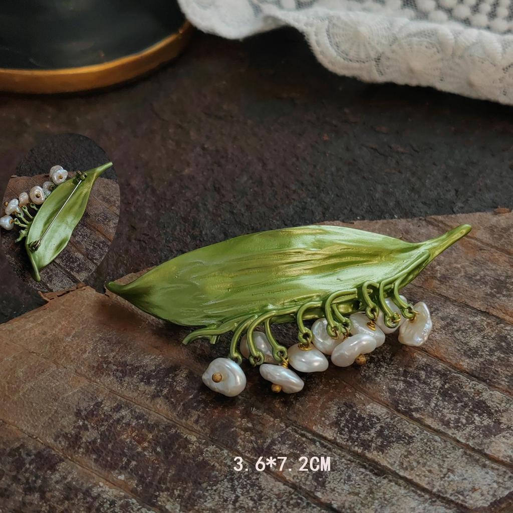 Handmade Vintage Lily of the Valley Enamel Leaf Brooch Pin