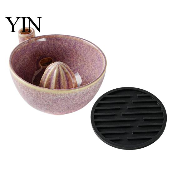 Kitchen Gadget for Fruit Cleaning Berry Swirl Draining Bowl with Silicone Pad, Ceramic Retro Kiln Multifunctional Food Prep Fired Colander,