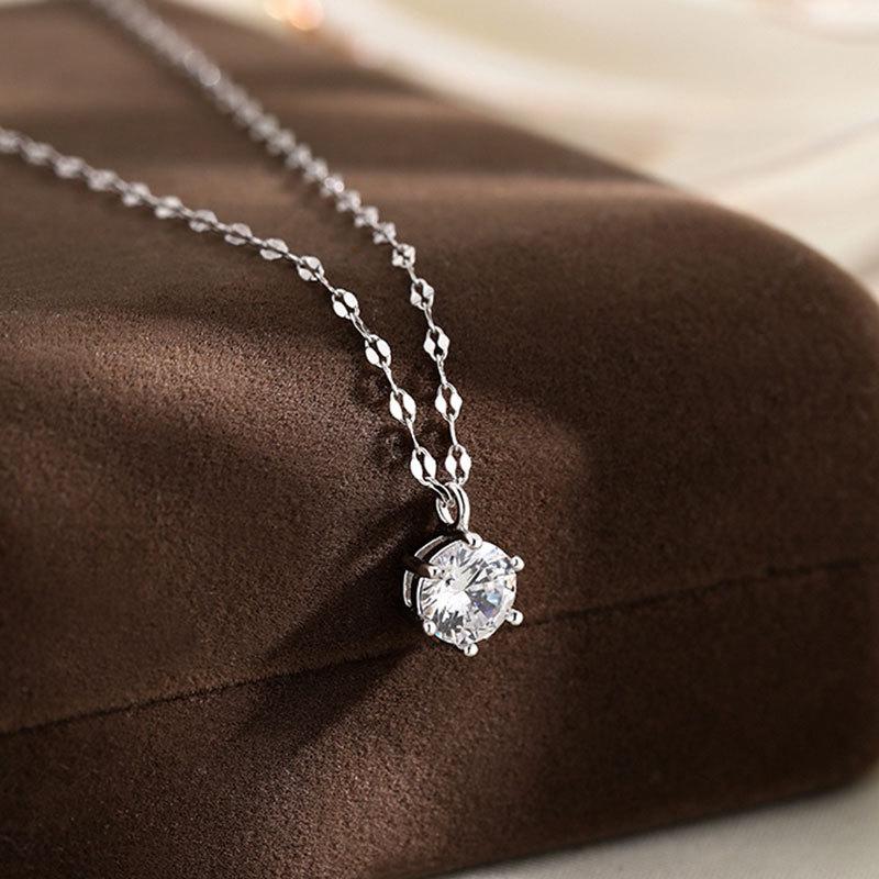 Simple Zircon Necklace for Women, Light Luxury, Small and Popular Pendant, High Grade, Autumn and Winter Sweater Chain, Elegant New Style