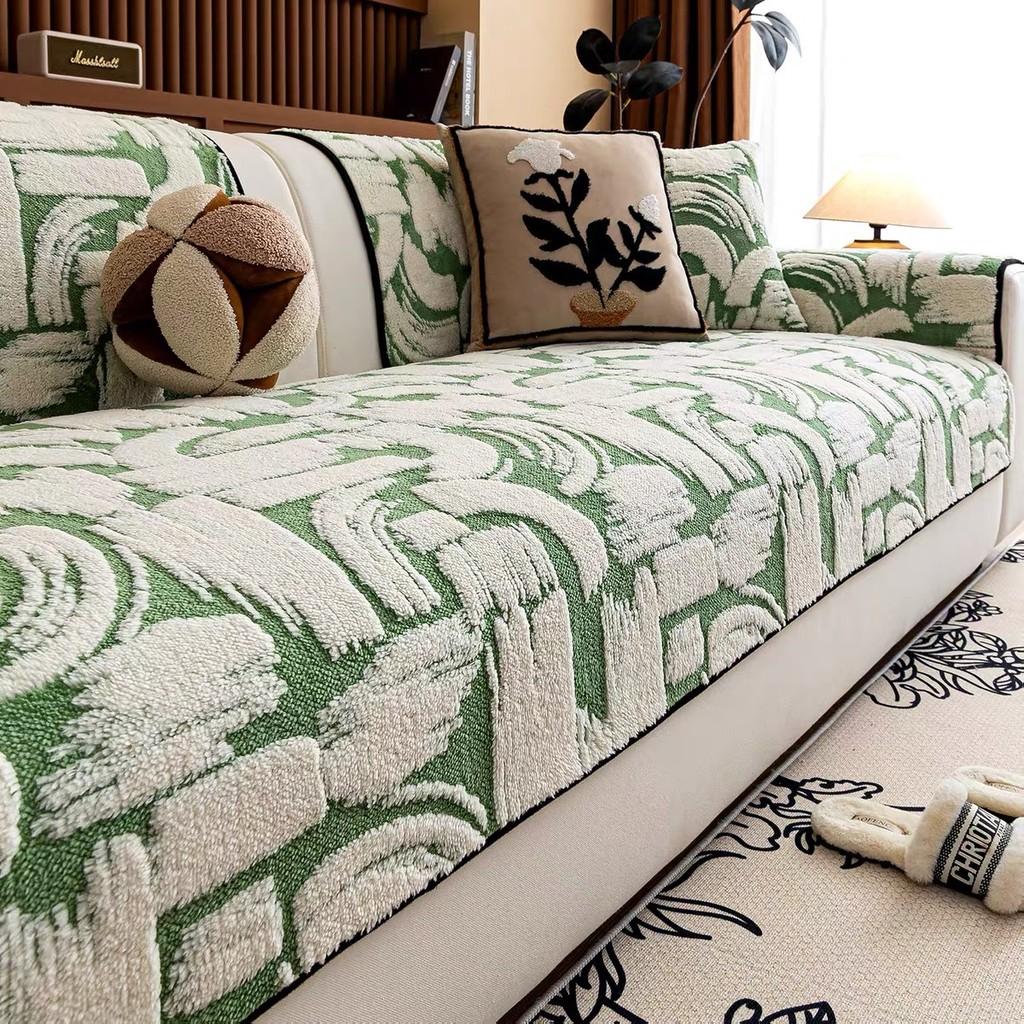 Мягкая плюшевая подушка для дивана сохраняющая тепло зимой защита от царапин кошек износостойкая нескользящая прочная пылезащитная для гостиной 1seat 70x70cm-1pcs зелёный 2250₽