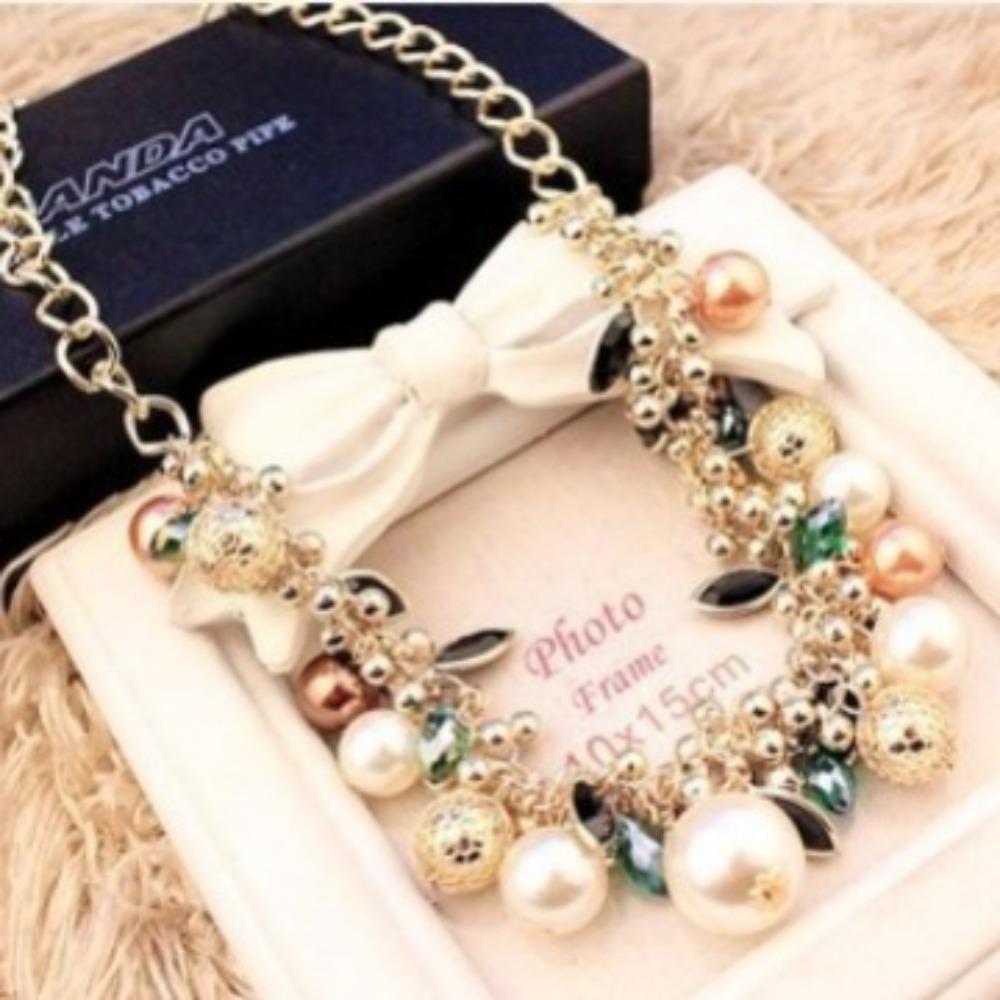 Koreanische farbige Edelsteinperlen Kristall Halskette Koreanische Version Übertriebene Schlüsselbein Kette Koreanischer Schmuck Halskette Damen Accessoires