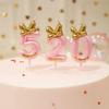 Süßer Schleifen-Geburtstags-Zahlenkerze Prinzessin Prinz 0-9 Zahlenkerzen Kuchen-Dekoration Digitaler Kerzen-Topper Cupcake Party