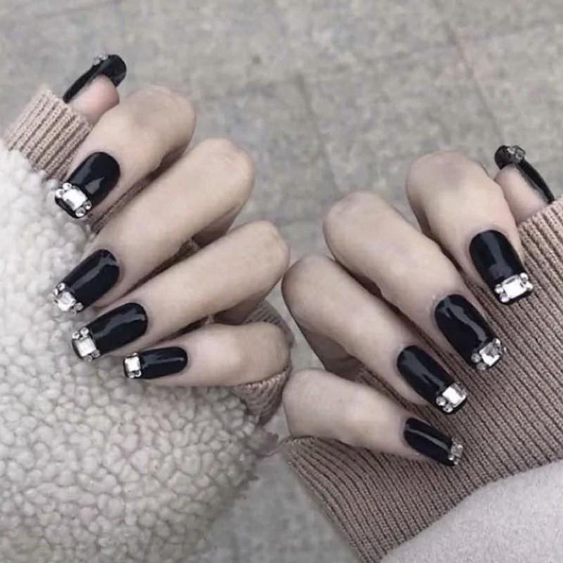 

Luxury Black Glitter Wearable Nail Patches - Finished Manicure Fake Nails