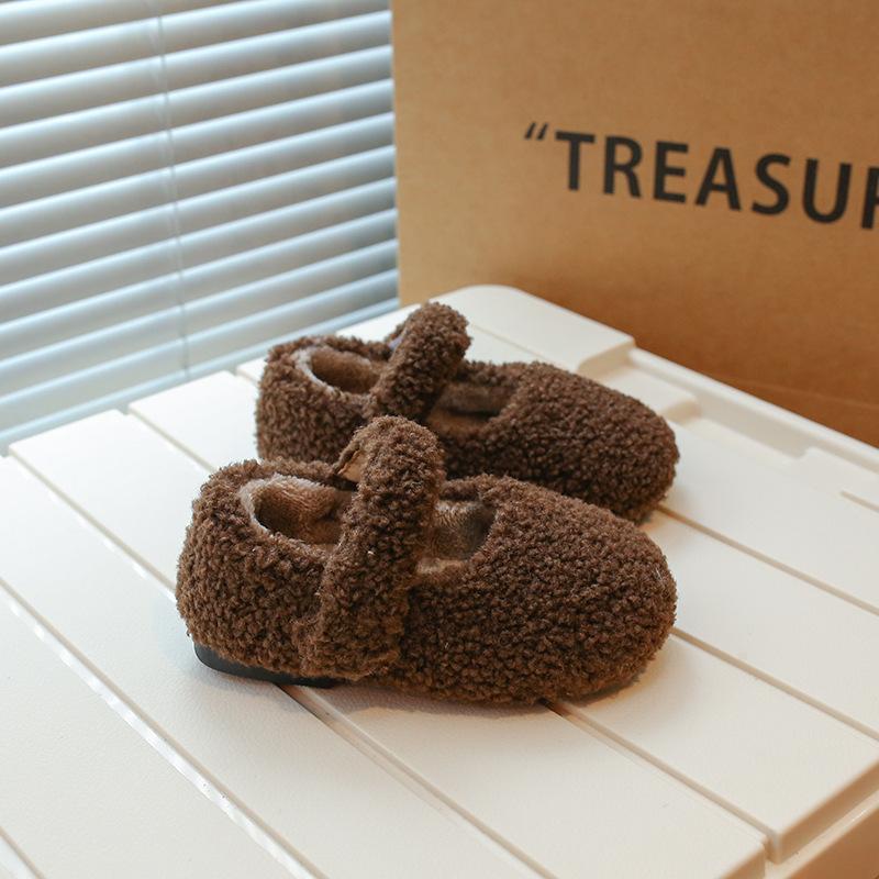 

Furry shoes, children s cotton shoes, new winter models for girls, fleece-lined toddler shoes, baby shoes, double-layer cotton loafers 22 коричневый