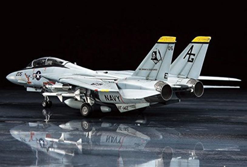 Tamiya 172 Warbird Collection No.82 F-14A Tomcat Plastic Model 60782