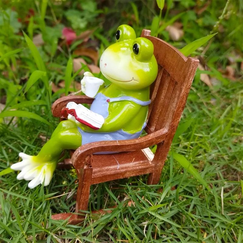 Charm Resin Animal Sculpture Artistic Figure With Tiny Couch Home Decors For Collectors Eye Catching Animal Decors
