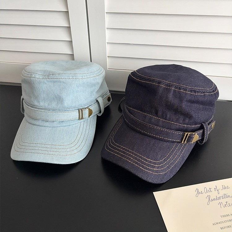 New retro denim flat-top equestrian hat for women's spring and summer travel, wide brim and small metal buckle hat