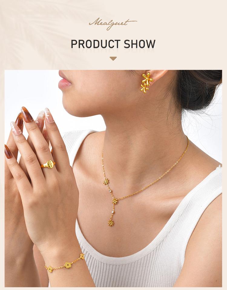 Stainless Steel Flower Necklace, Gold Plated Link Women Pendant Flower Charms Jewelry