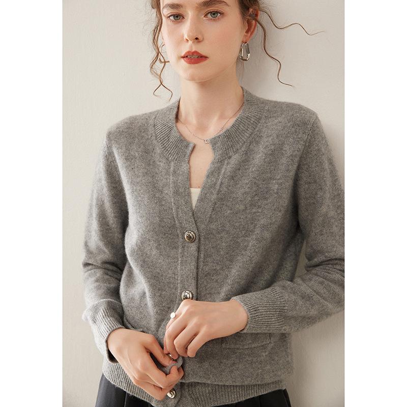 Women's Cashmere Knit Cardigan - Autumn/Winter, Single-Breasted, Round Neck, Loose Fit, Slimming, Solid Color.