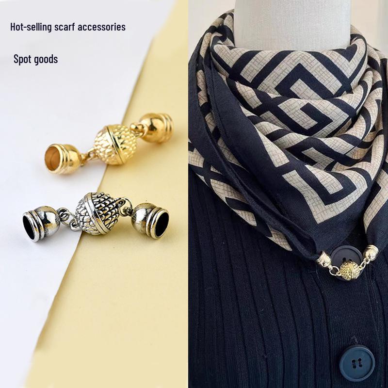 Versatile Magnetic Silk Scarf Buckle: Retro Round Design with Nail-Free High-End Feel