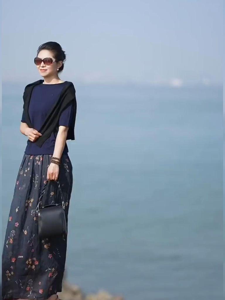 **"Retro Artistic Ethnic Style Skirt - Spring/Summer Collection"**