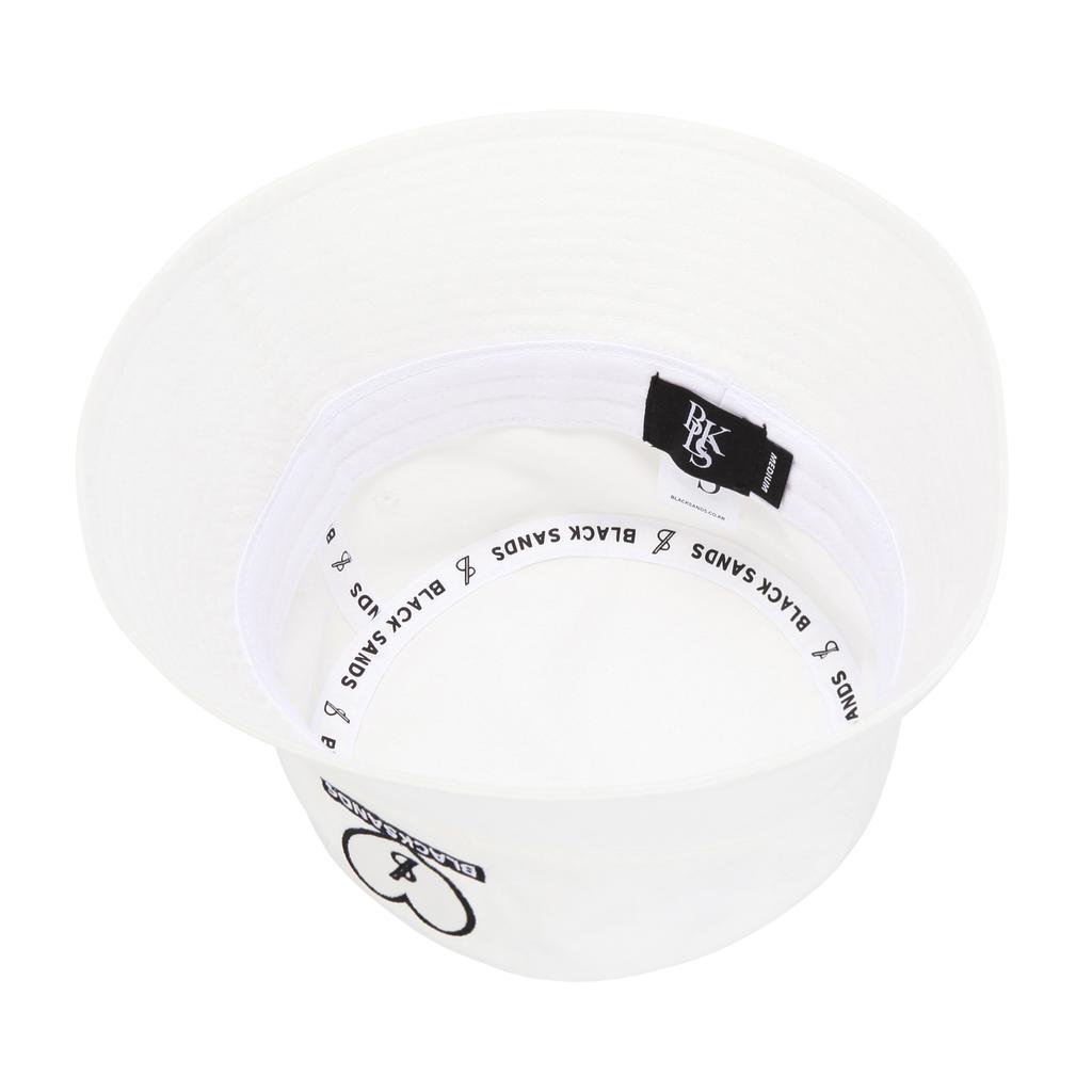Beullaegsaenjeu Love Line Embroidered Bucket Hat_White